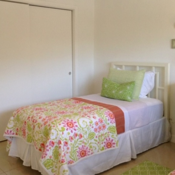 2 twin size ikat not available gave them away - Picture 2 of 4